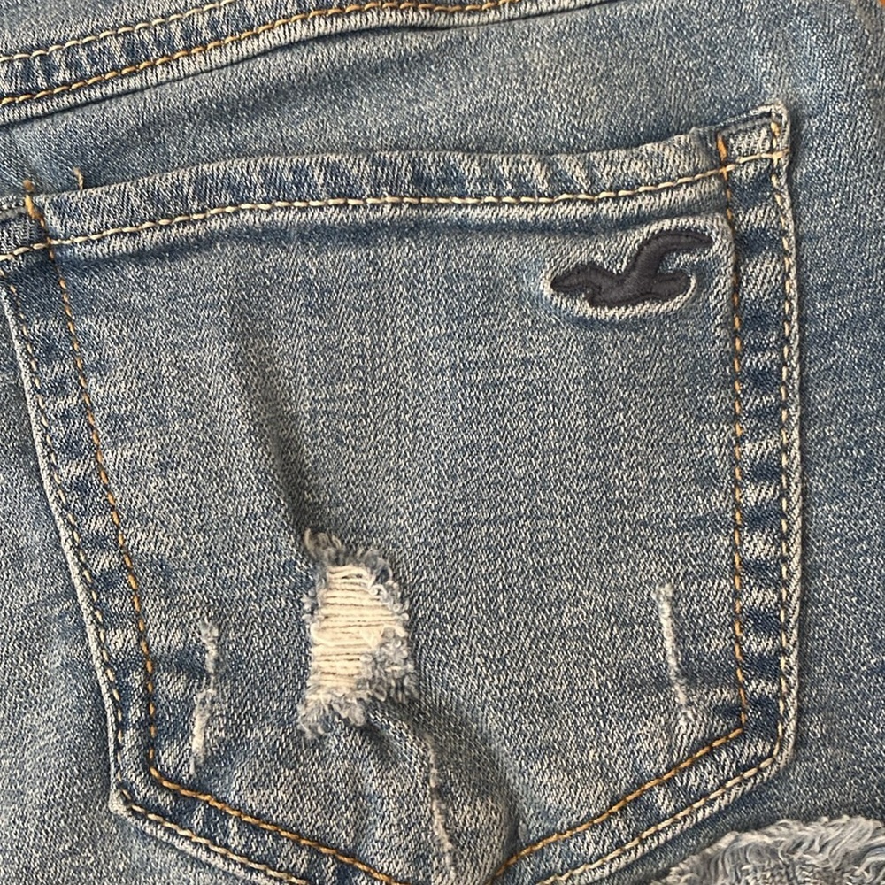 Hollister Women’s Blue Distressed Denim Shorts Size 26 - Picture 7 of 7
